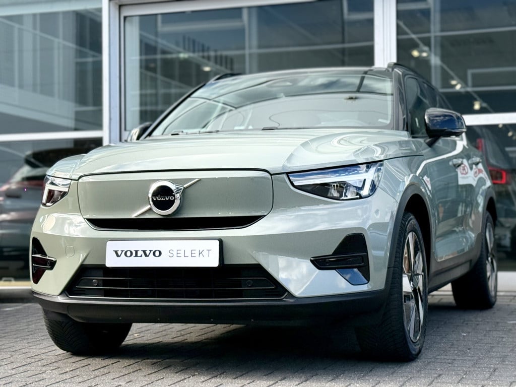 Volvo Ex40 extended plus 82 kwh/252pk| adap.cruise| trekhaak| camera