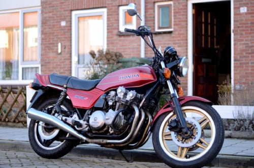Cb 750 1978   type bol d'or    slechts  17500km