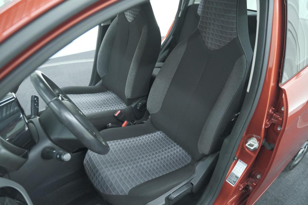 Peugeot 108 1.0 e-vti allure | camera | climate control | dab+ | 15 inch li