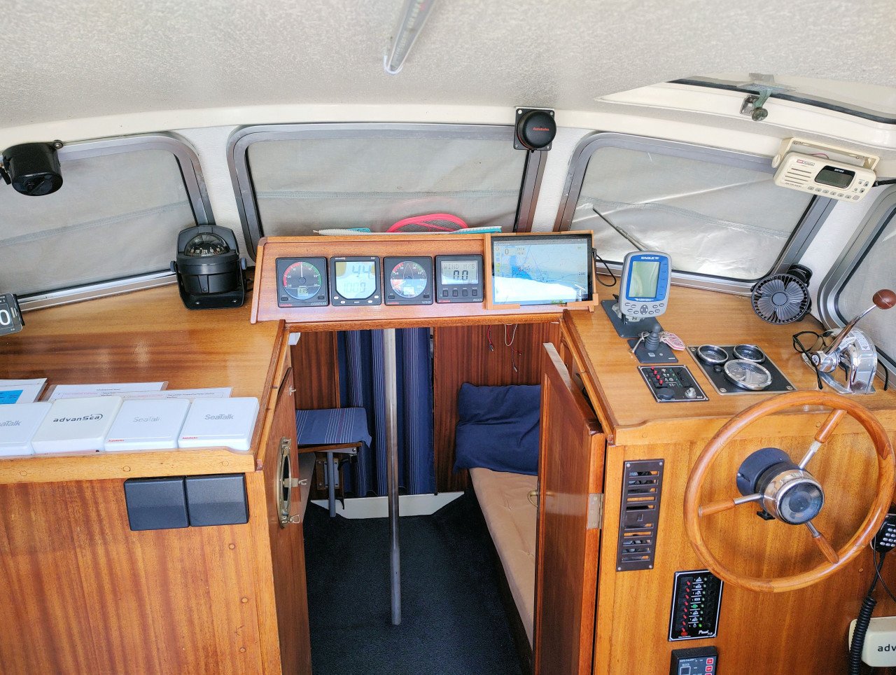 LM27