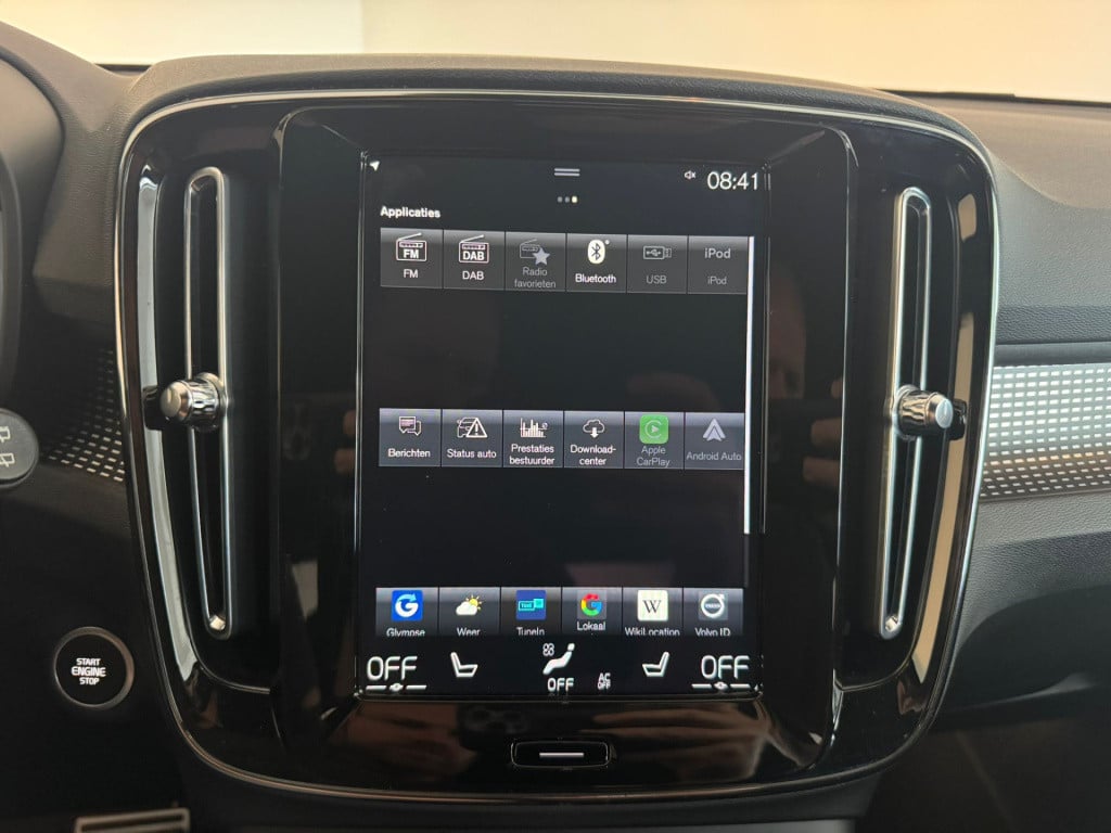 Volvo XC40 1.5 t4 recharge r-design expression