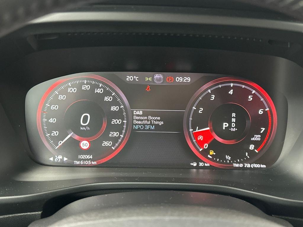 Volvo XC40 t5 248pk awd aut8 intro ed| adap.cruise| trekhaak| 360camera| le