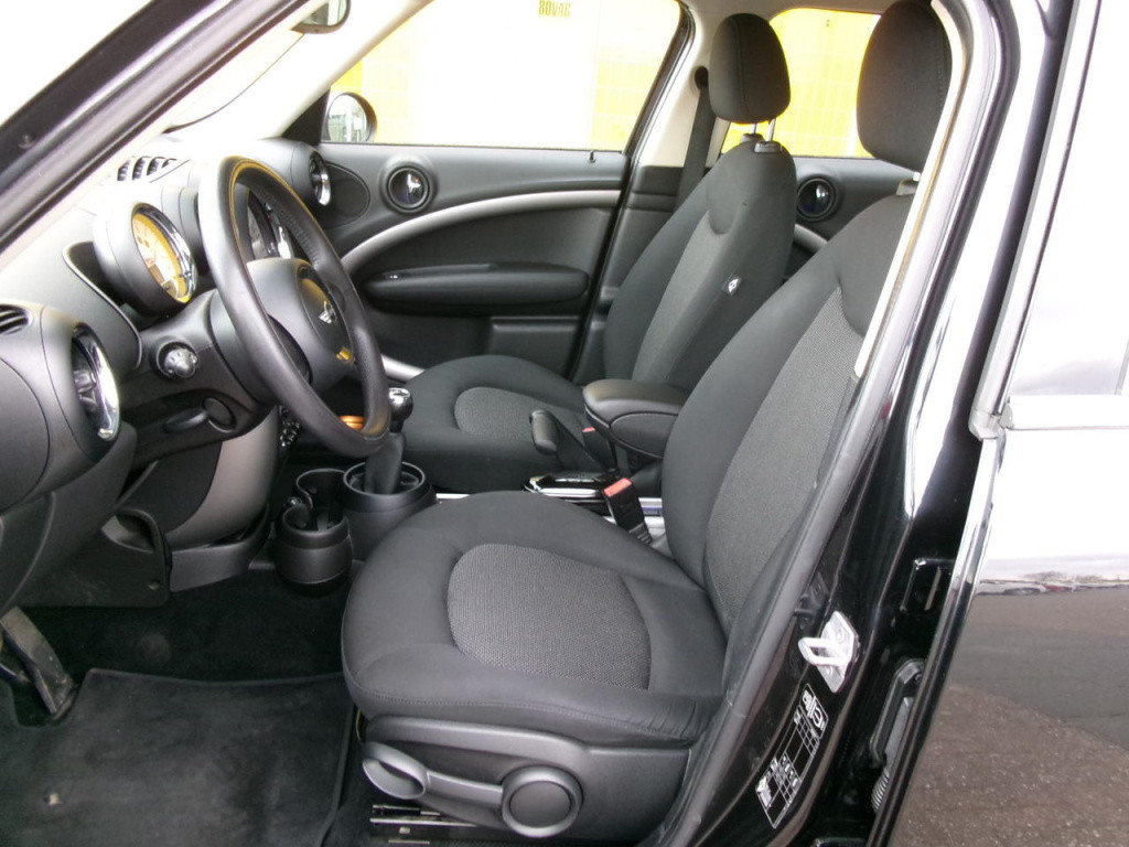 Mini Countryman one 1.6 airco, lm.velgen