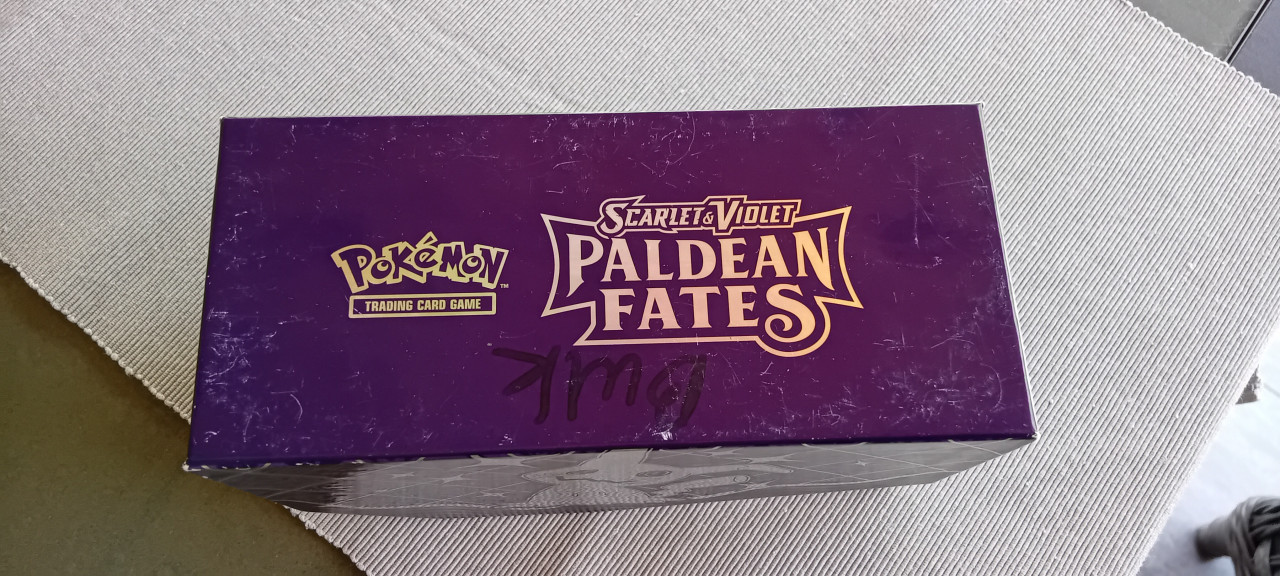 Lege pokemon doos