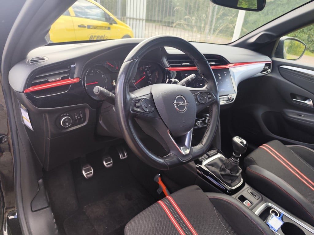 Opel Corsa 1.2 gs line