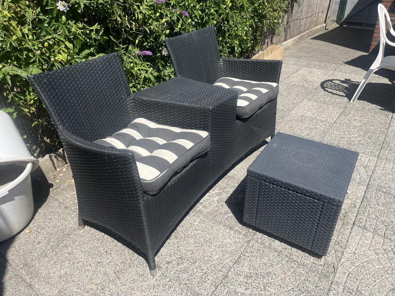 Tuinbankje met tafel, en los tafeltje kunststof  Antraciet