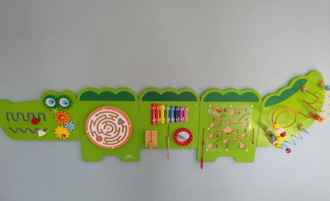 Vigatoys wandpaneel speelbord krokodil