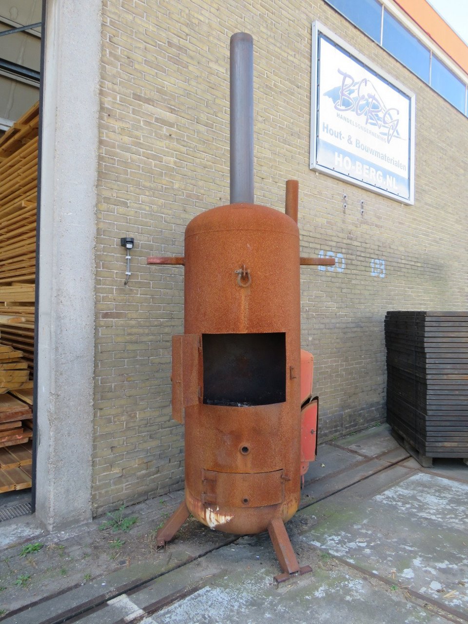 Grote Terrashaard – buitenkachel