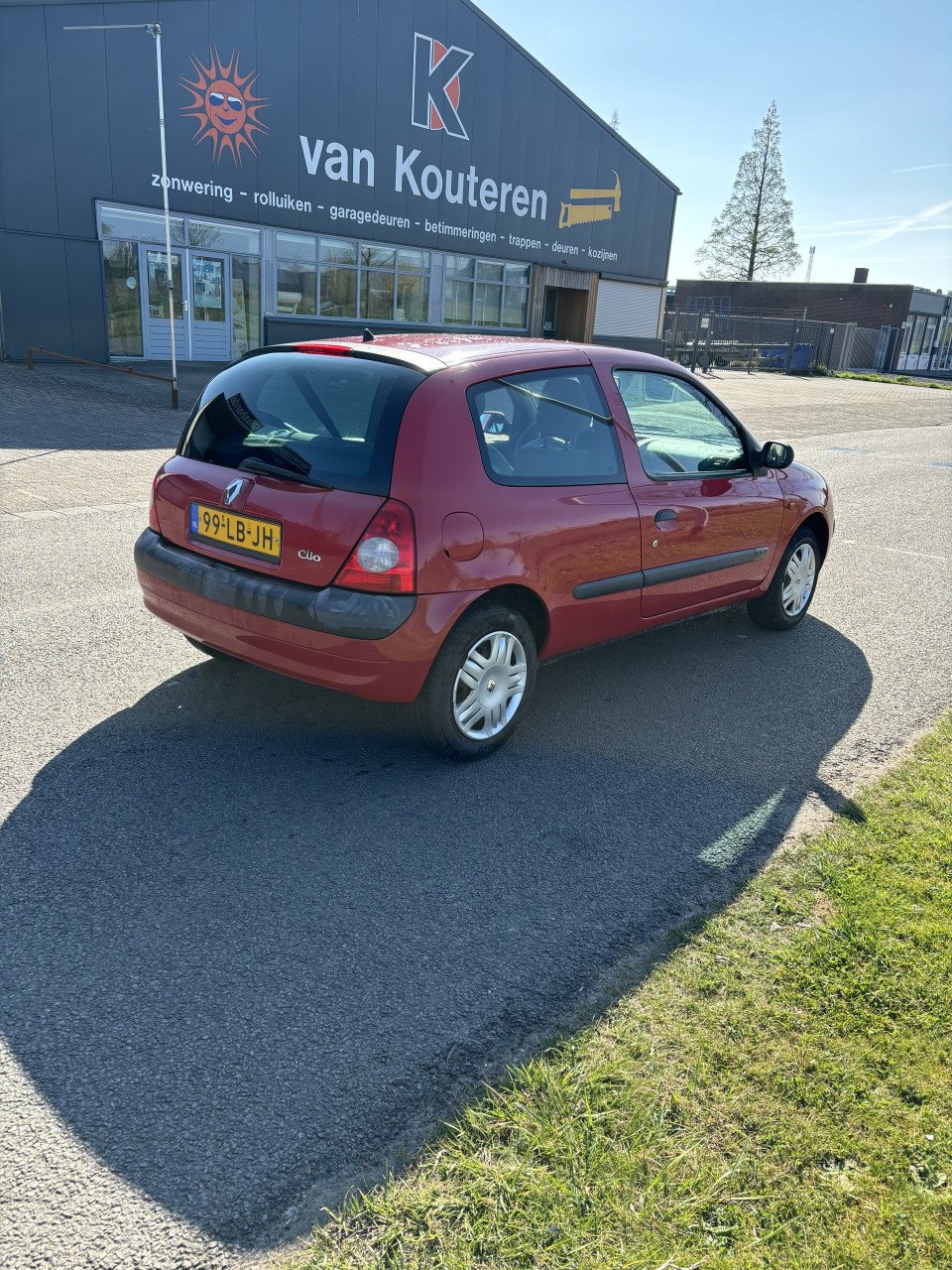 Renault Clio met een jaar apk