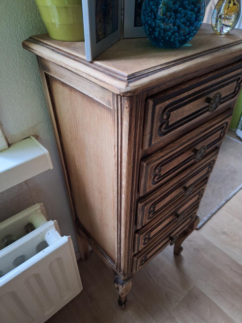 Decoratief ladekastje