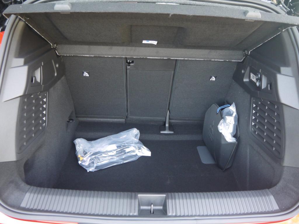 Mitsubishi Eclipse Cross instyle 87 kwh 22kw rijklaar|8 jaar garantie