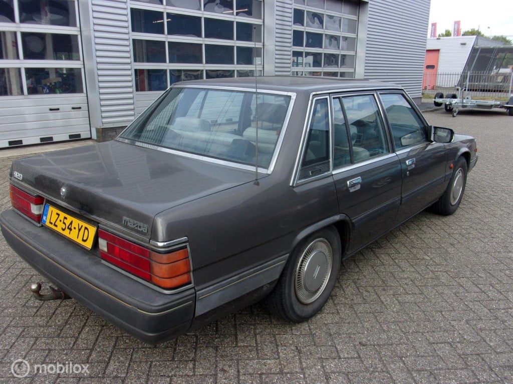 Mazda Onbekend 929 2.0 ltd