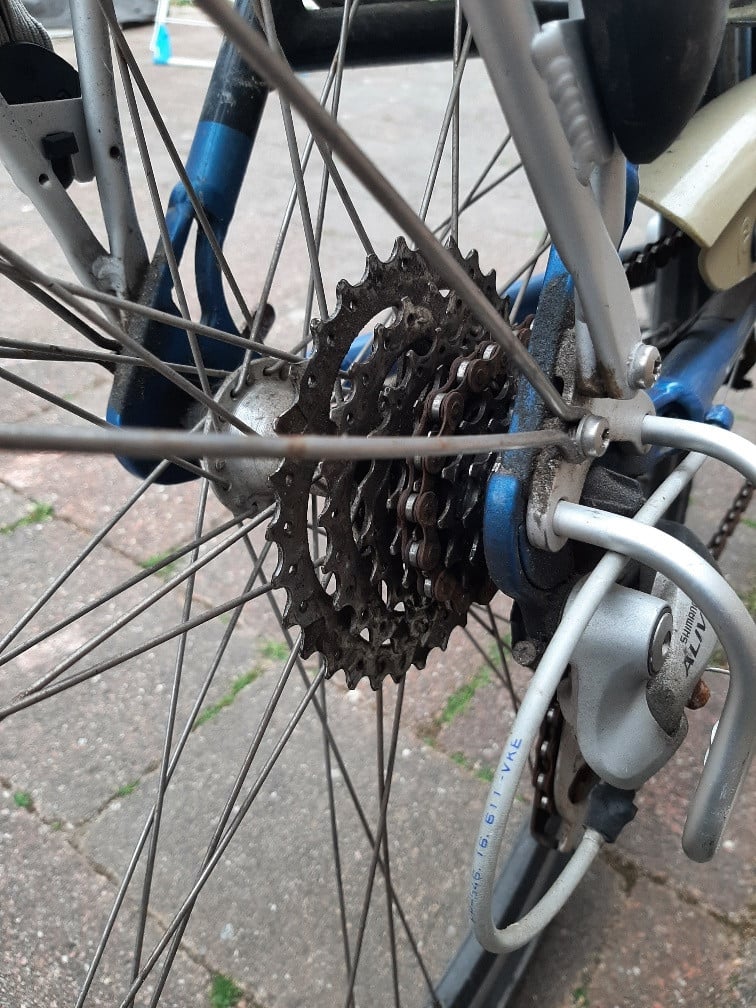 Batavus herenfiets, Batavus damesfiets, B-Twin jongens mountainbike