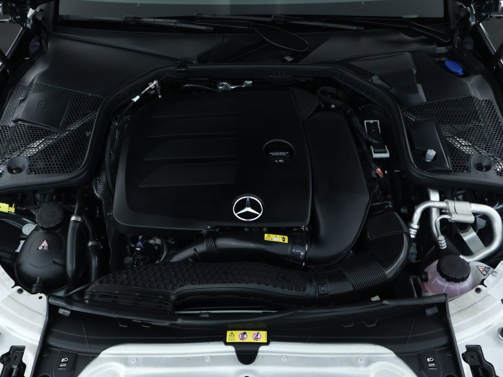 Mercedes-Benz C-Klasse cabrio 300 amg line | lage km | elektrisch verstelba
