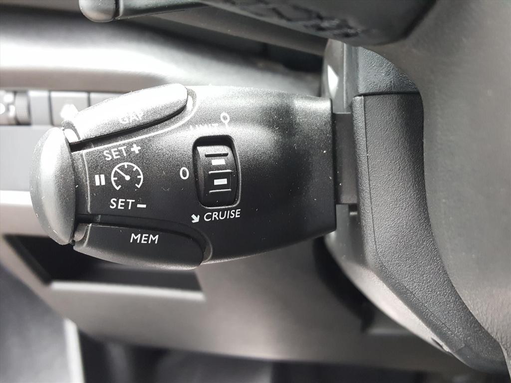 Citroen C5 Aircross 1.6 shine plug-in hybrid 225pk automaat/eat8 apple carp