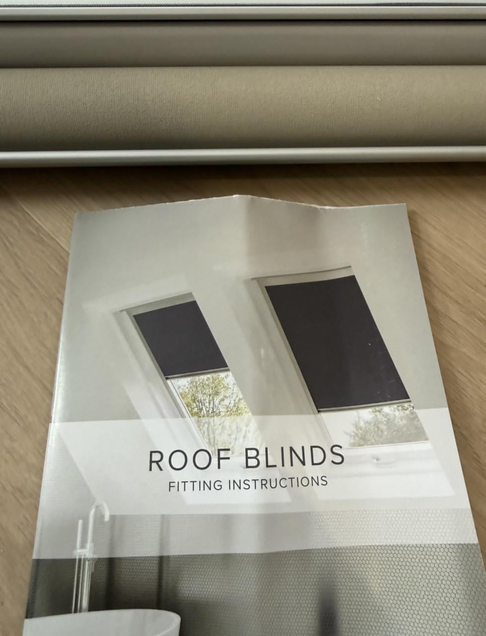 Dakraam rolgordijn Velux