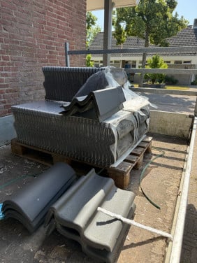 Dakpannen kleur graniet