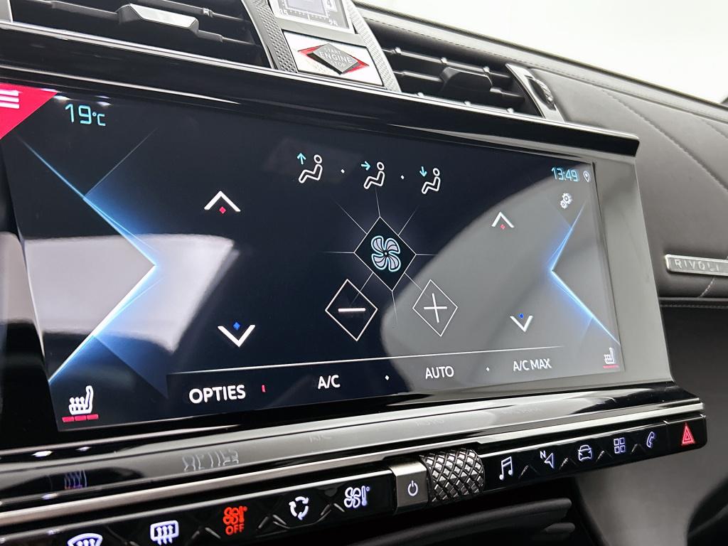 Ds Ds 7 crossback e-tense awd 300pk automaat rivoli | zwart leder | adaptie