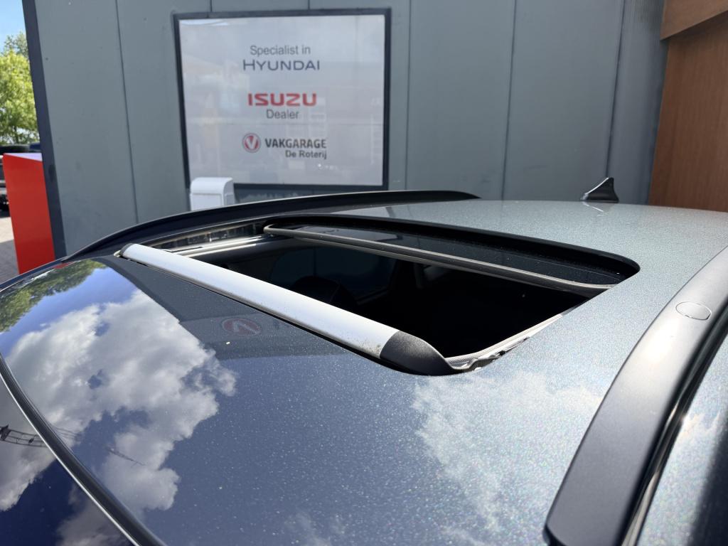 Hyundai Kona ev premium sky 64 kwh | full options | range 450 km