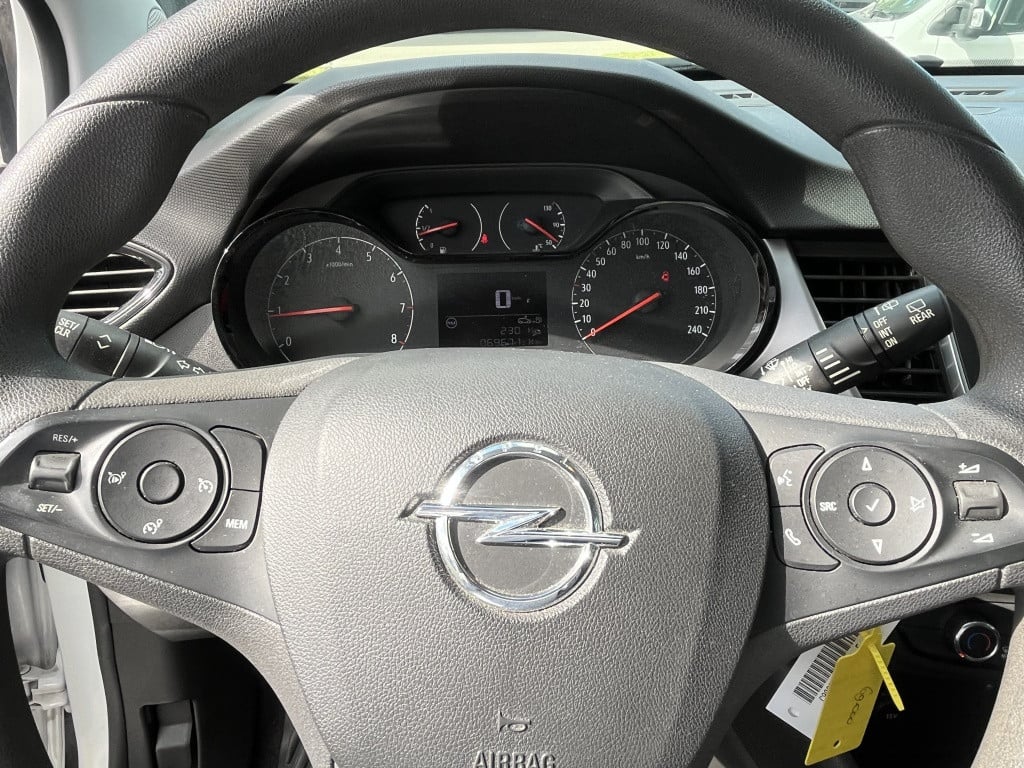 Opel Crossland X 1.2 t. online edition