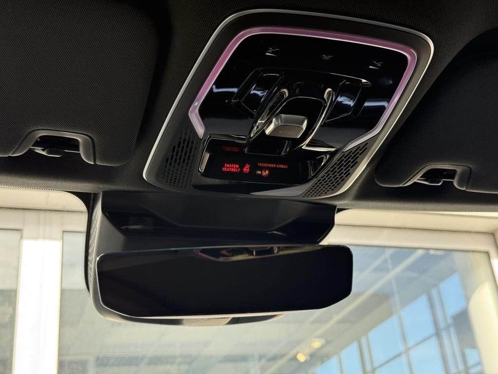 Lynk & Co 01 262pk plug-in hybride| panodak| trekhaak| adap.cruise| 360came