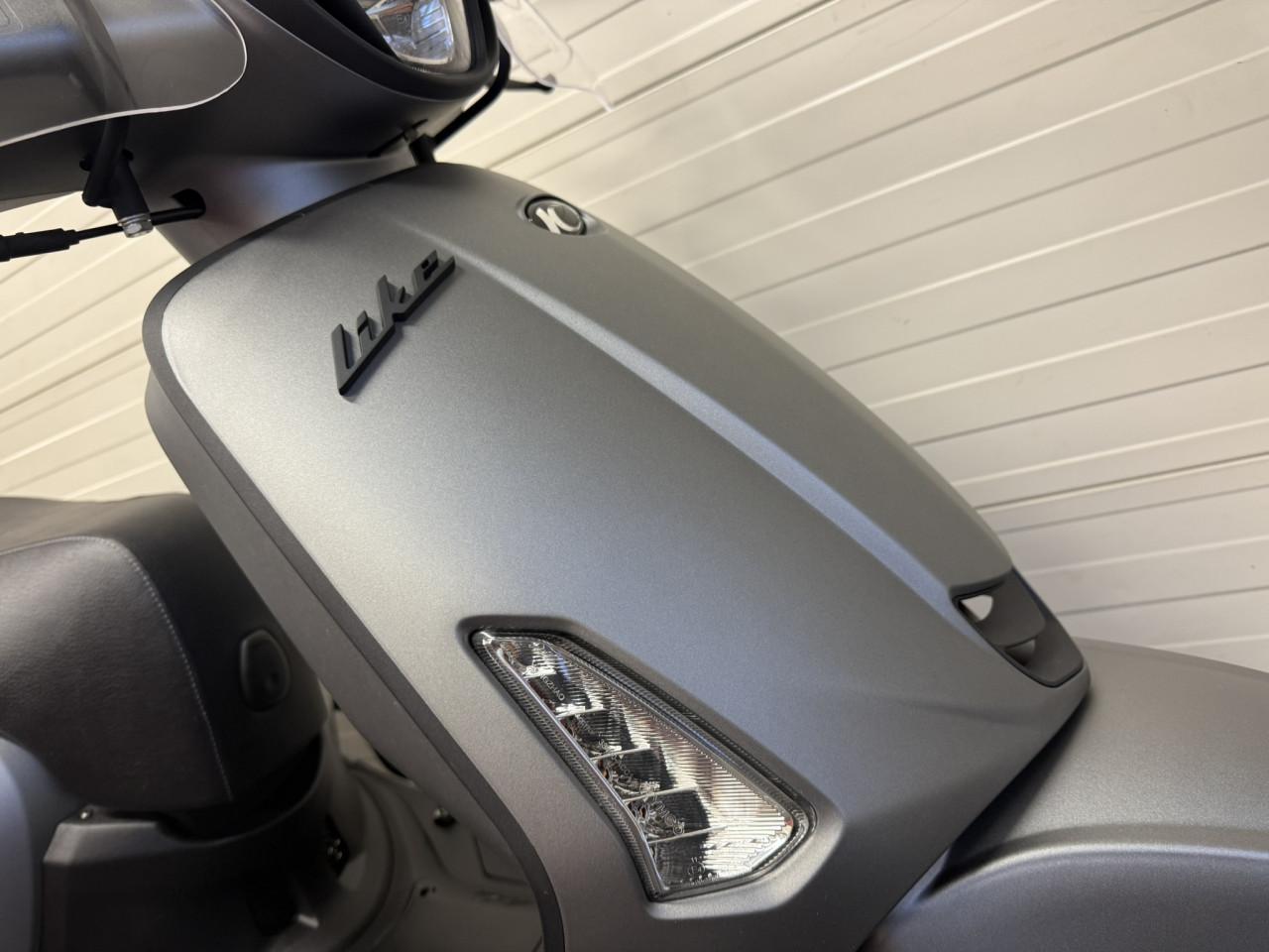 Jonge en complete Kymco New like Special 45km 2.100km oud!