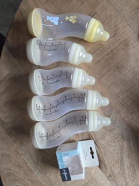 Difrax flessen + 2 speentjes