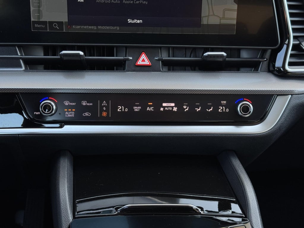 Kia Sportage 1.6 t-gdi plug-in hybrid awd dynamicline | navigatie | camera 