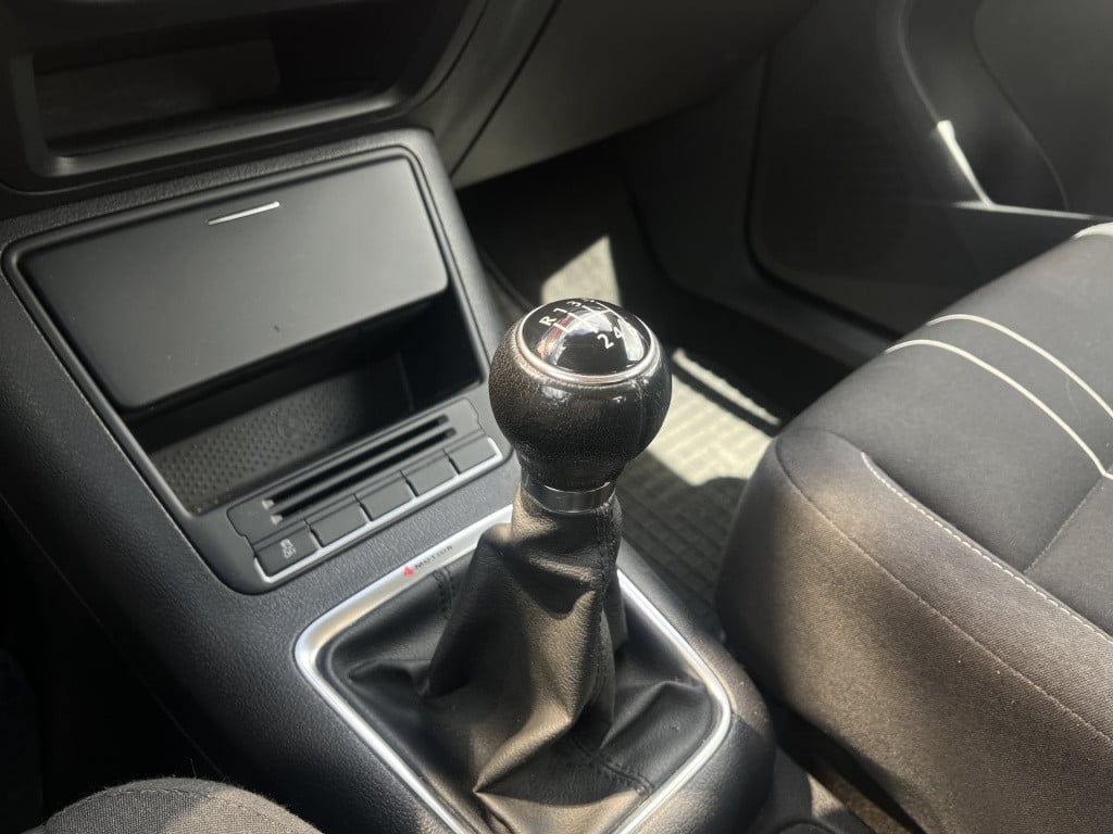 Volkswagen Tiguan 1.4 tsi comfort&design 4motion | carplay | trekhaak | sto