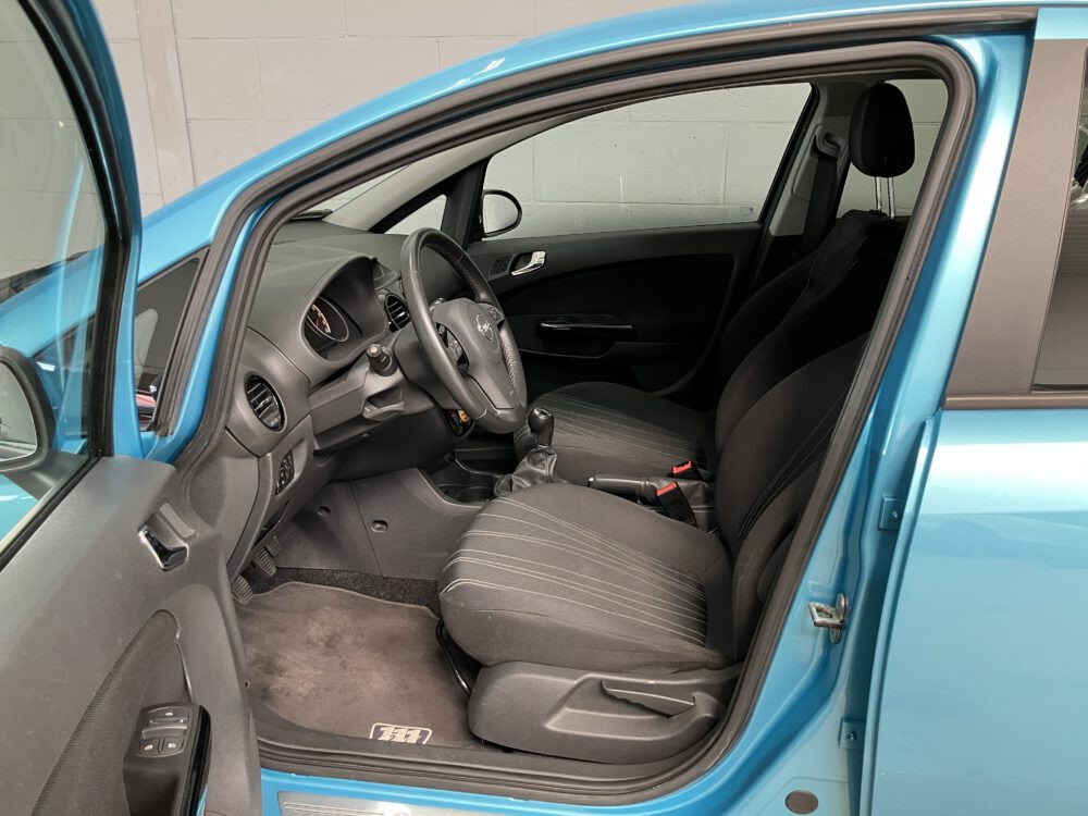 Opel Corsa 1.4-16V '111' Edition