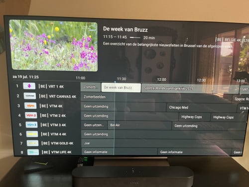 XS97 Android smart tv box inclusief 1 jaar kijken