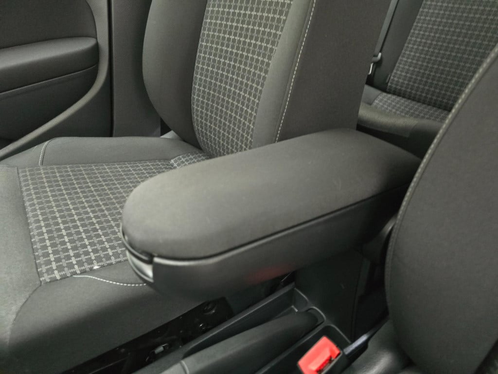 Volkswagen Polo occasion comfortline black edition met cruisecontrol en leu