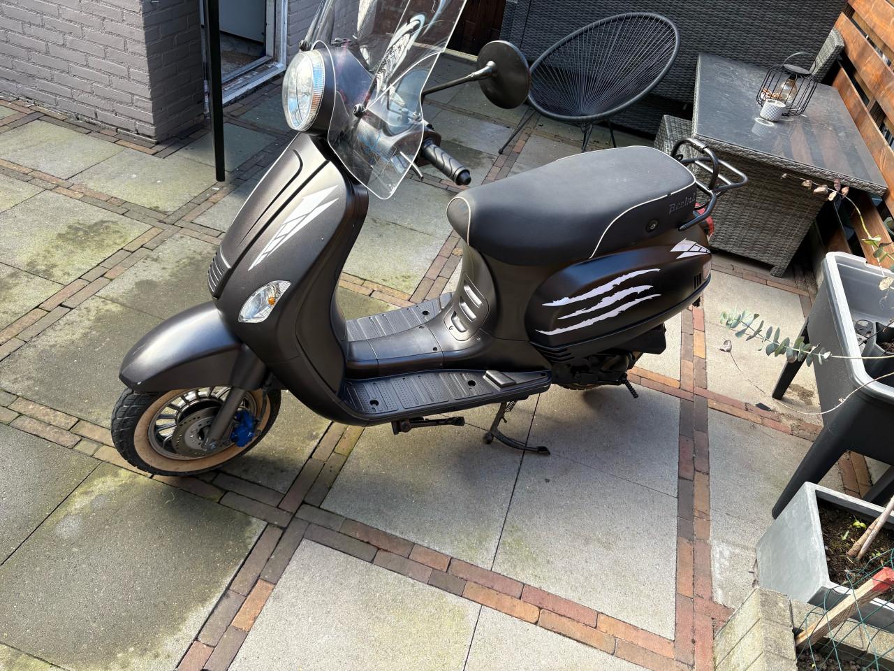 Berini scooter te koop – weinig kilometers