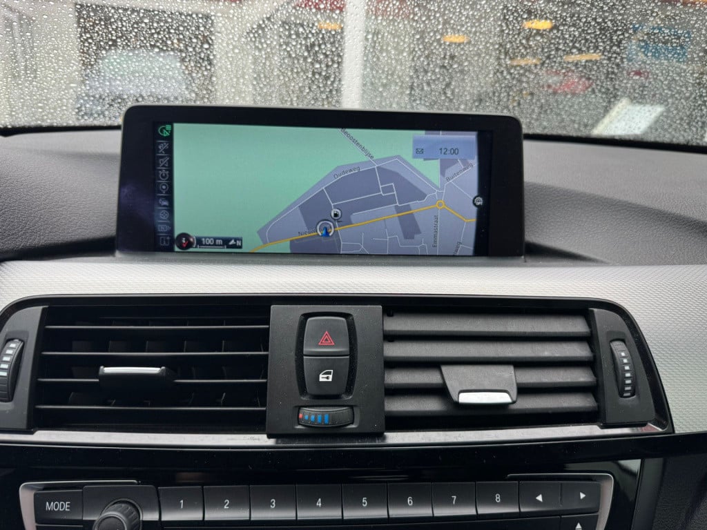 BMW 4 Serie cabrio 428i high executive