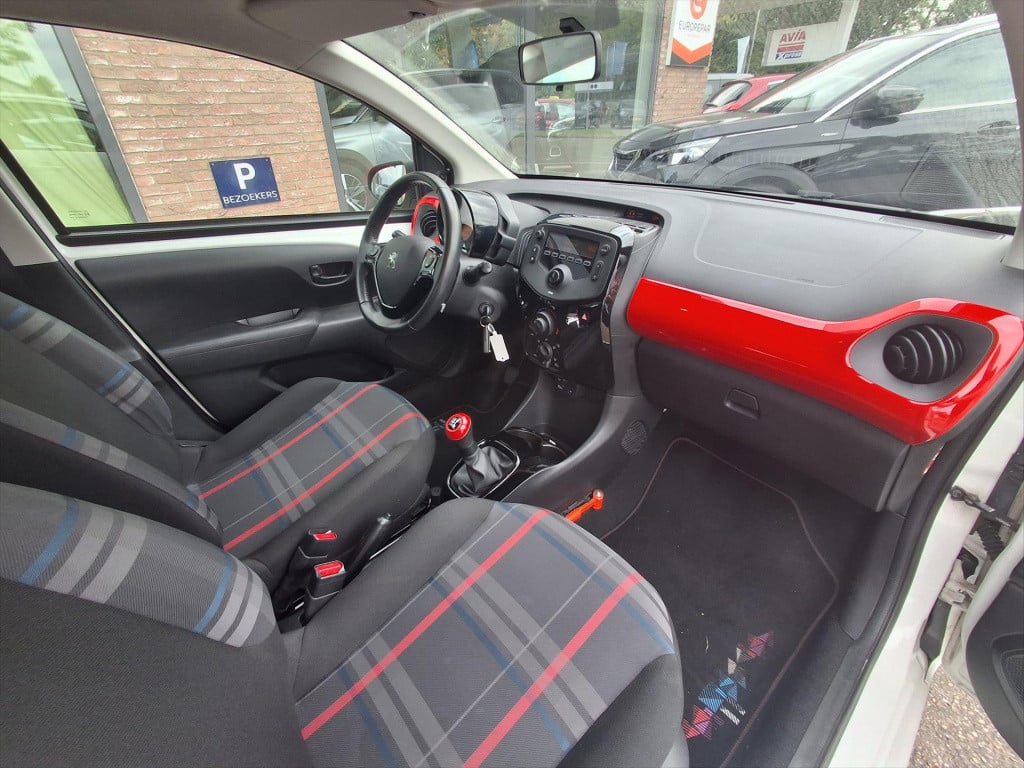 Peugeot 108 1.0 e-vti 68pk 5d envy airco | bluetooth bellen & muziekstreami