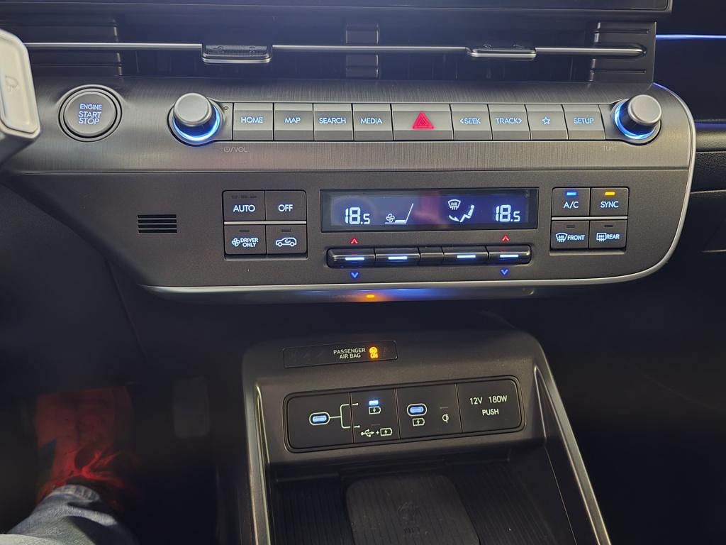Hyundai Kona 1.6 gdi hev premium | camera | carplay | trekhaak | stoel/ stu