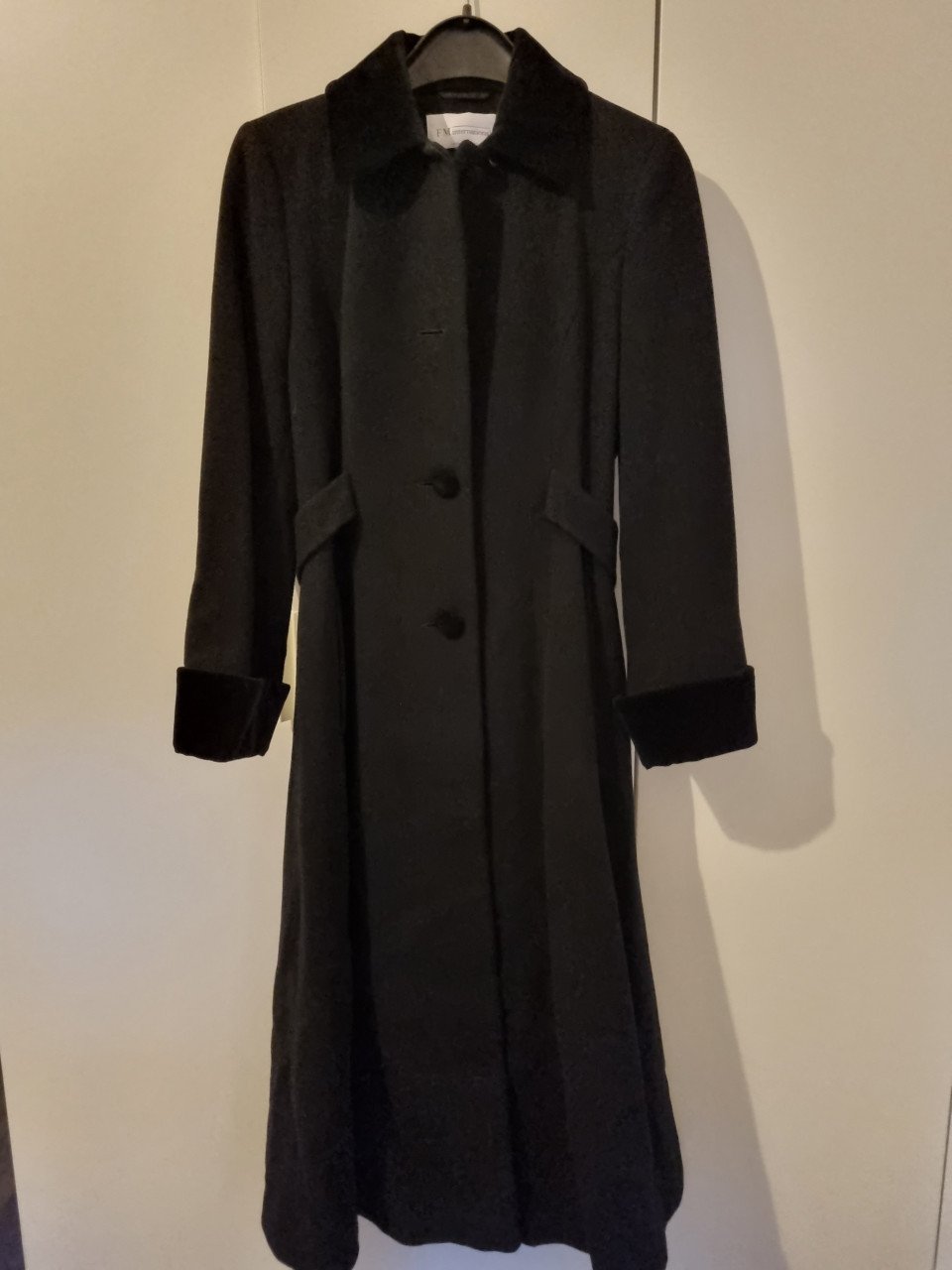 Vintage lange zwarte mantel maat 36