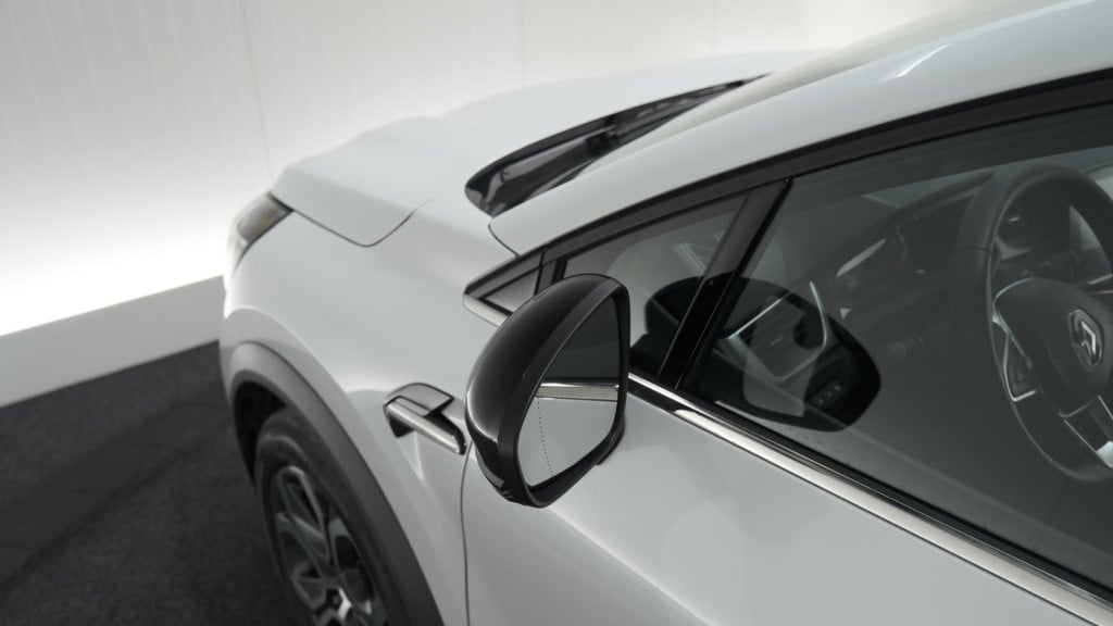 Renault Captur tce 90 techno | camera | navigatie | pack winter | apple car