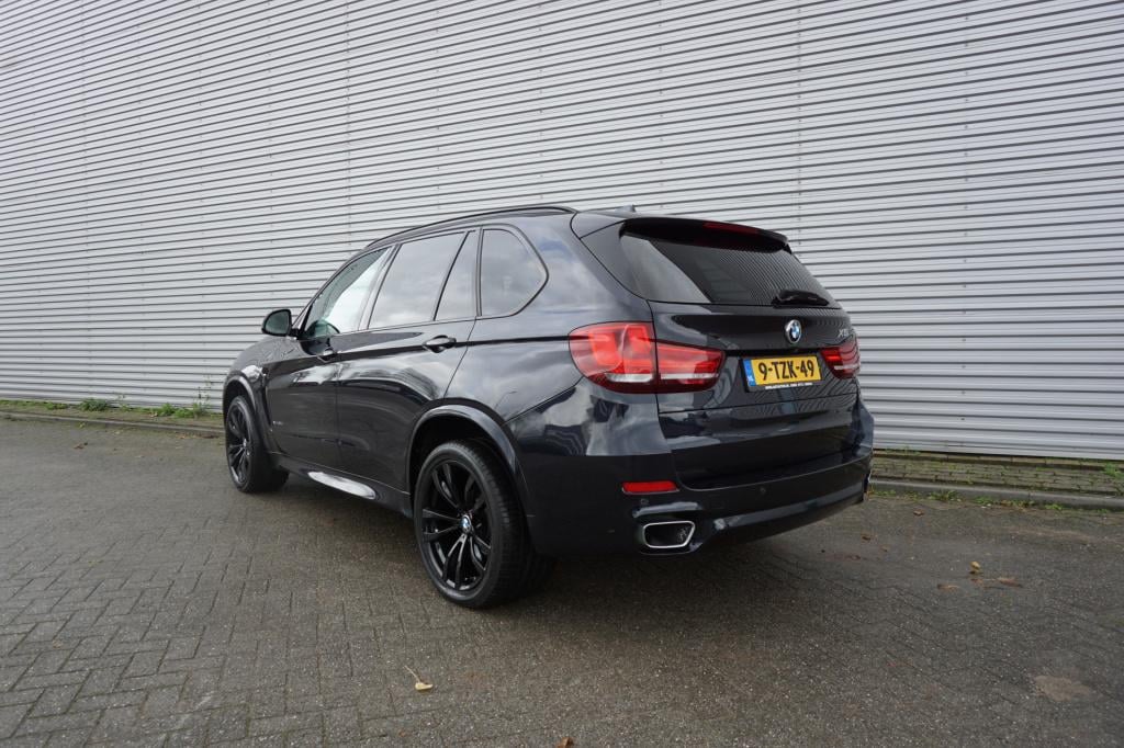 BMW X5 xdrive30d high executive 1e eigenaar - climate / navi / cruise / sto