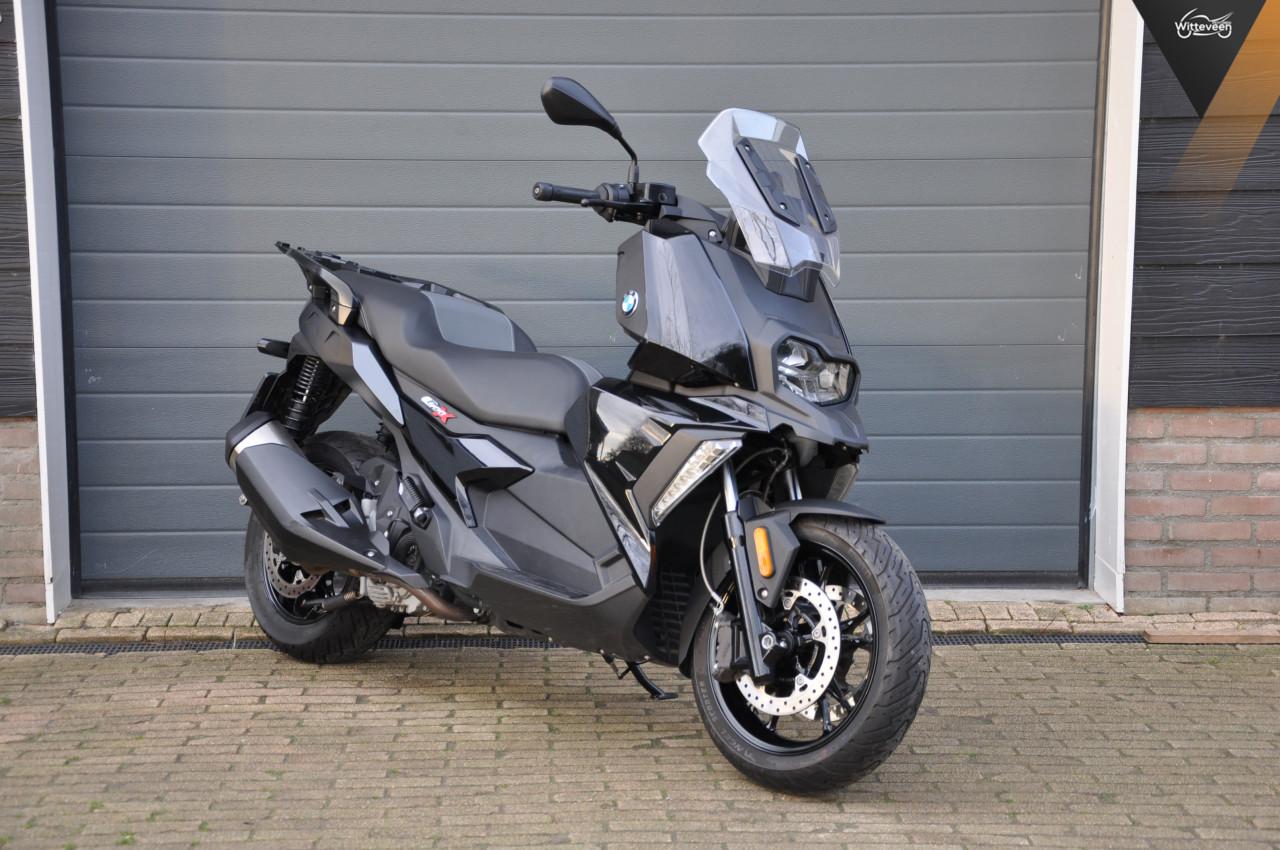BMW C400X 7500 km!