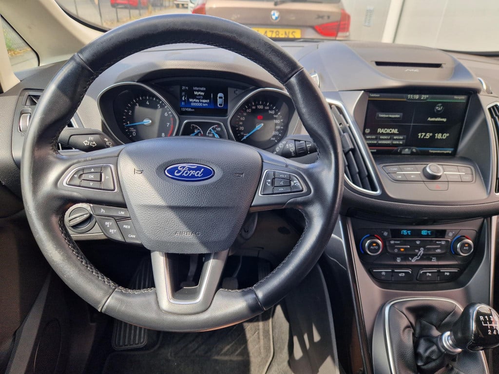 Ford Grand C-max 1.0 titanium