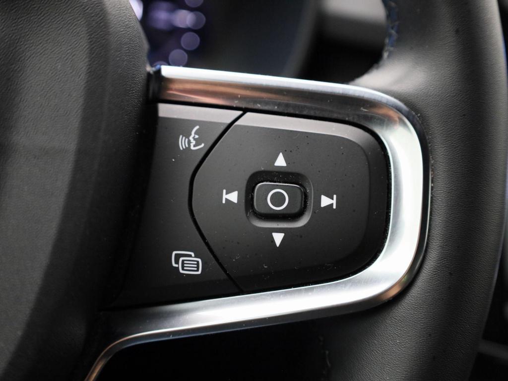 Volvo XC40 recharge core | google navigatie | apple carplay/ android auto |