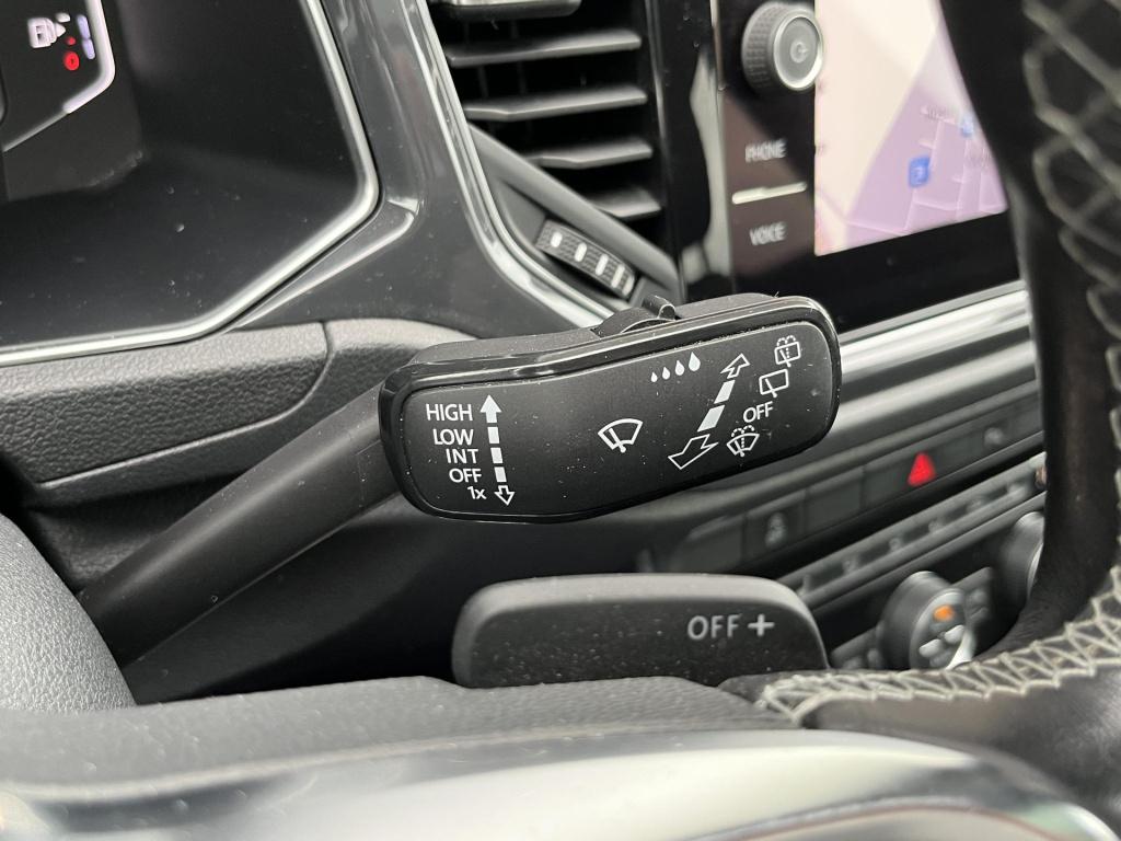 Volkswagen T-roc 2.0 tsi 4motion sport | r-line | cruise control | climate 