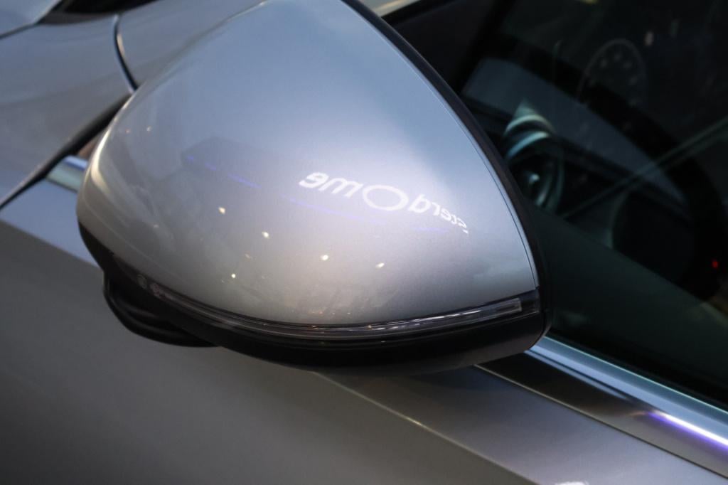 Mercedes-Benz C-Klasse estate 200 avantgarde l panoramadak l beige leder in