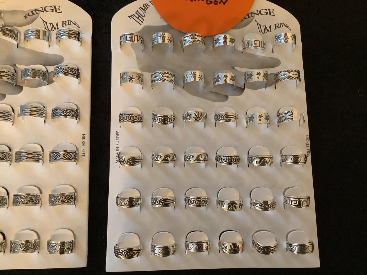 Te koop partij duimringen. ( partij 86)