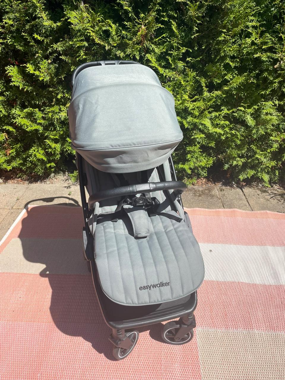 Easywalker Jackey 2 Buggy – Groen – Zeer nette staat