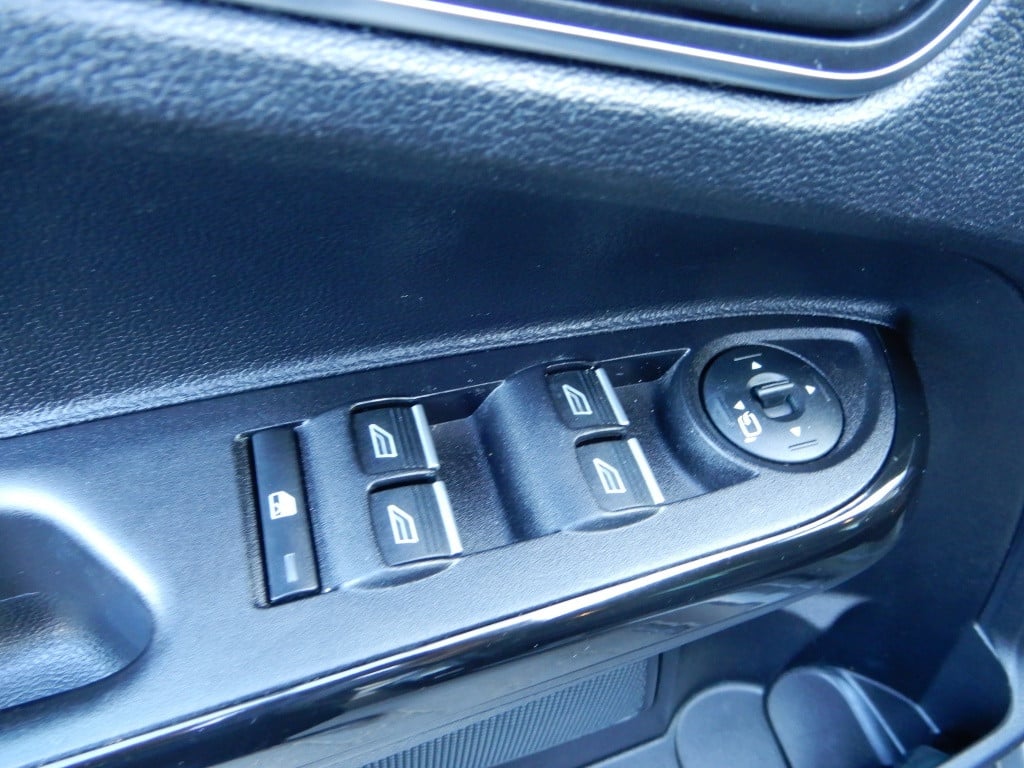 Ford B-max 1.0 ecoboost titanium | trekhaak | navi | achteruitrijcamera | t