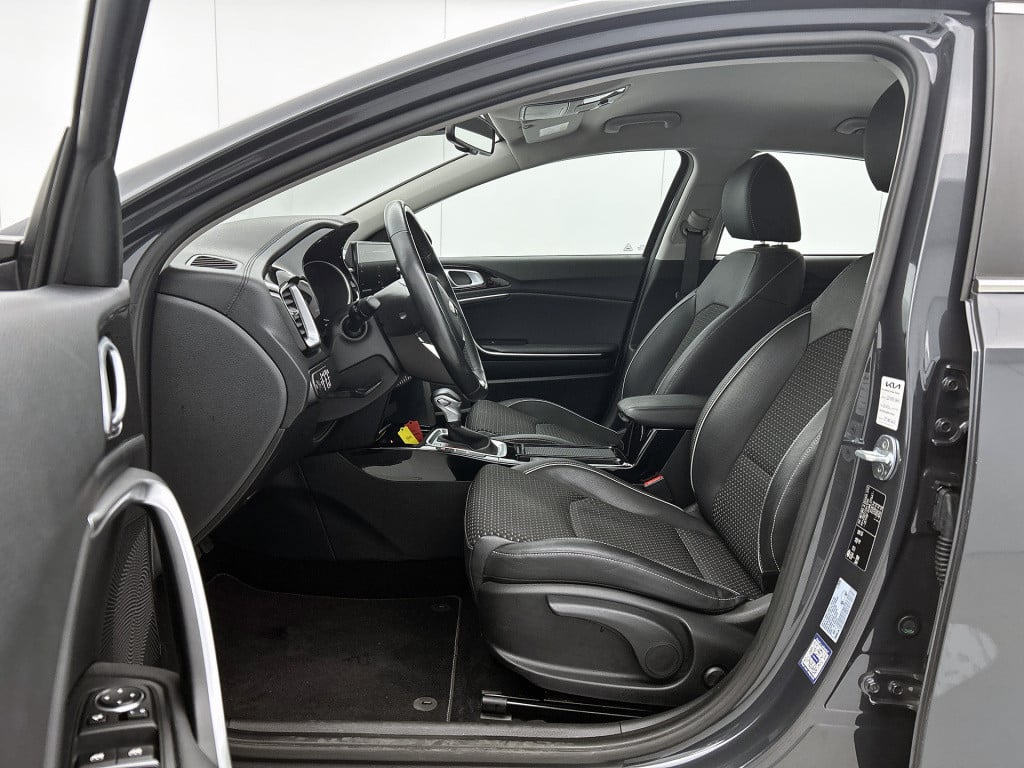 Kia Xceed 1.6 gdi phev dynamicplusline limited phev | half leder