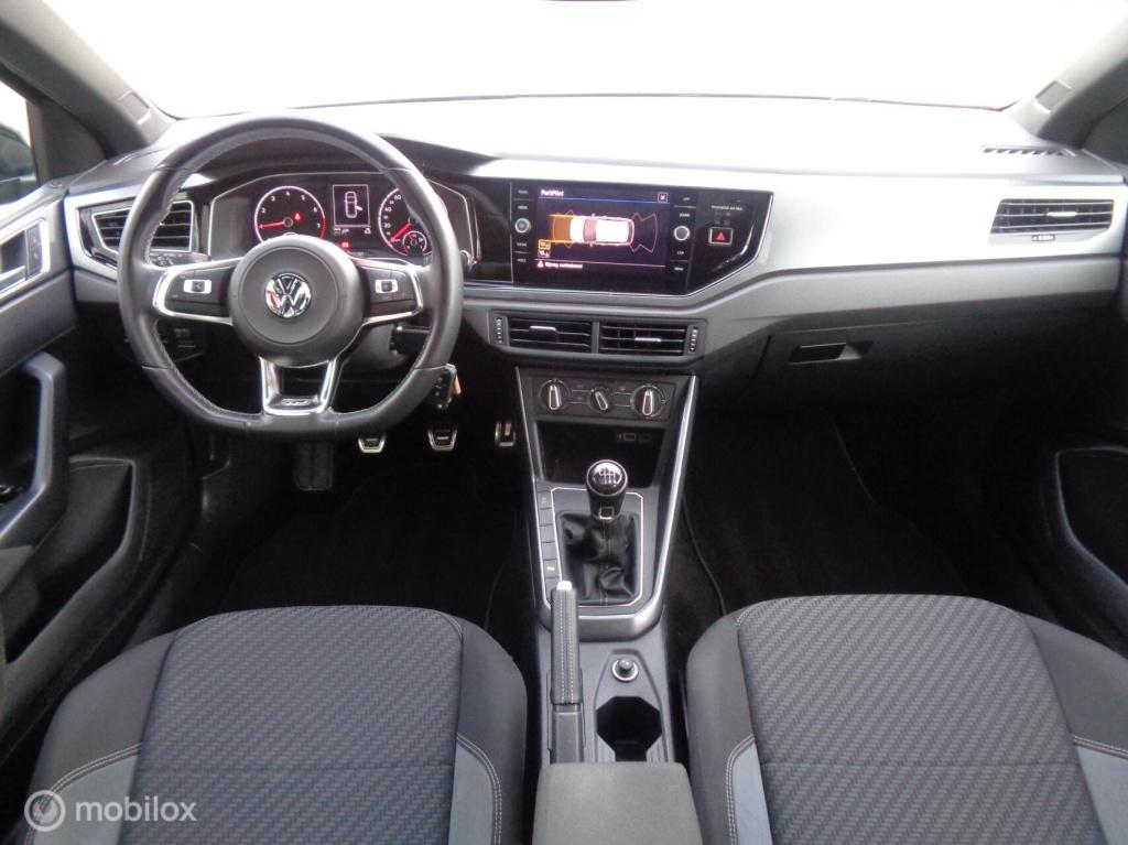 Volkswagen Polo 1.0 tsi r-line 115pk/airco/pdc/carplay/panodak/17'' lm/r-li
