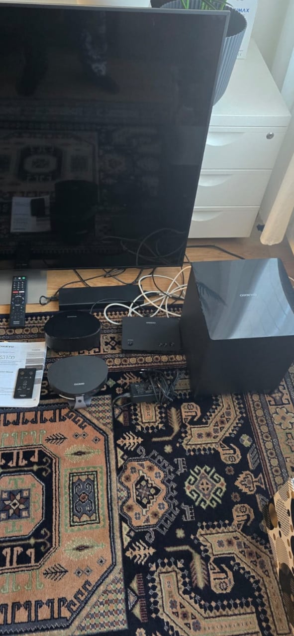 ONKYO SURROUND SET MET DRAADLOZE SUBFOOFER